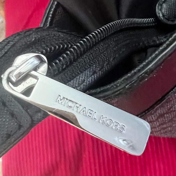 Michael Kors Black and Gray Signature Tote - Picture 6 of 7